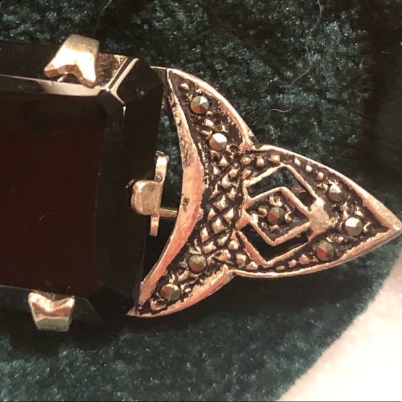 Vintage Sterling Marcasite & Onyx Pin (Broach) - Picture 6 of 7